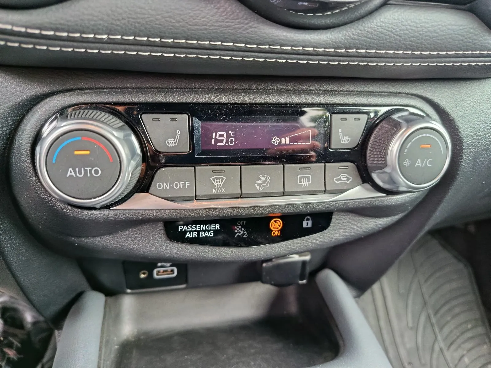 nissan juke 1,0 automatik, - slika 11