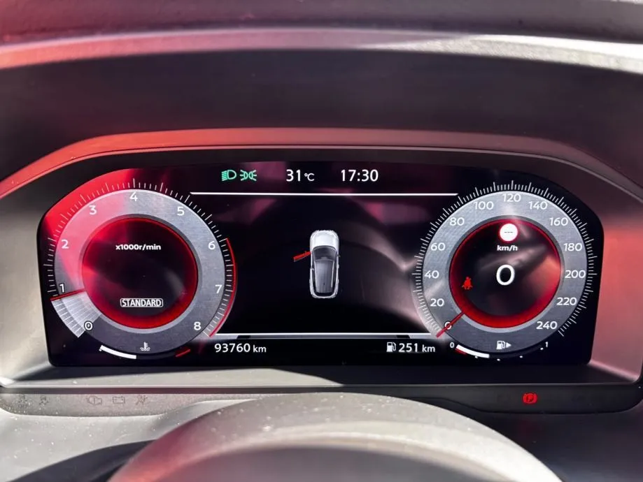 nissan qashqai 1.3 •2023•n connecta•virtual•kamera•leasingbezučešća - slika 11