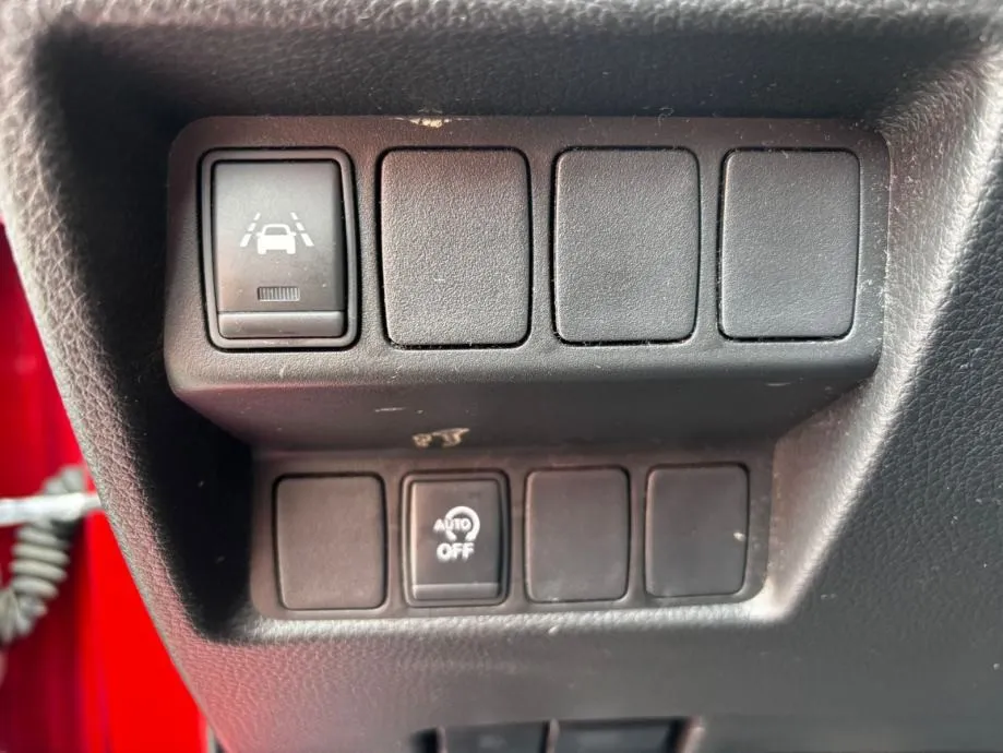 nissan qashqai 1.3 dig-t •2019.g.•tekkna•led matrix•kamera 360°• - slika 8