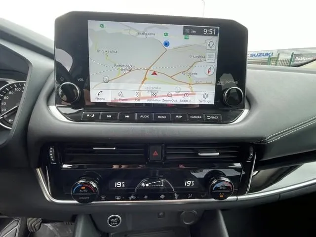 nissan qashqai 1.3 dig-t n-connecta - slika 10