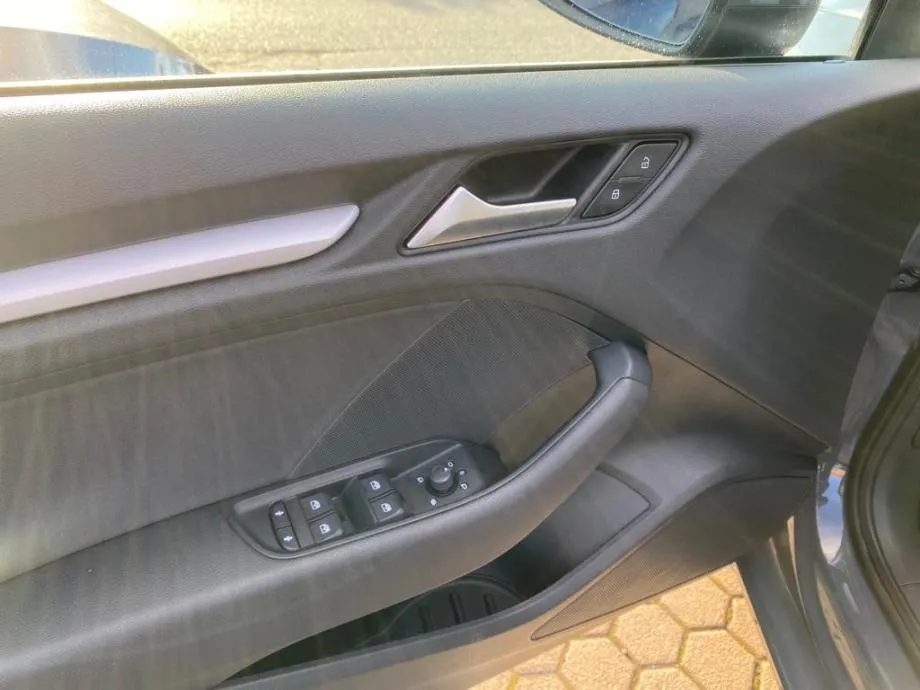 audi a3 1,6 tdi s-tronic, navi, kamera, 1. vlasnik, 4x garancija! - slika 12