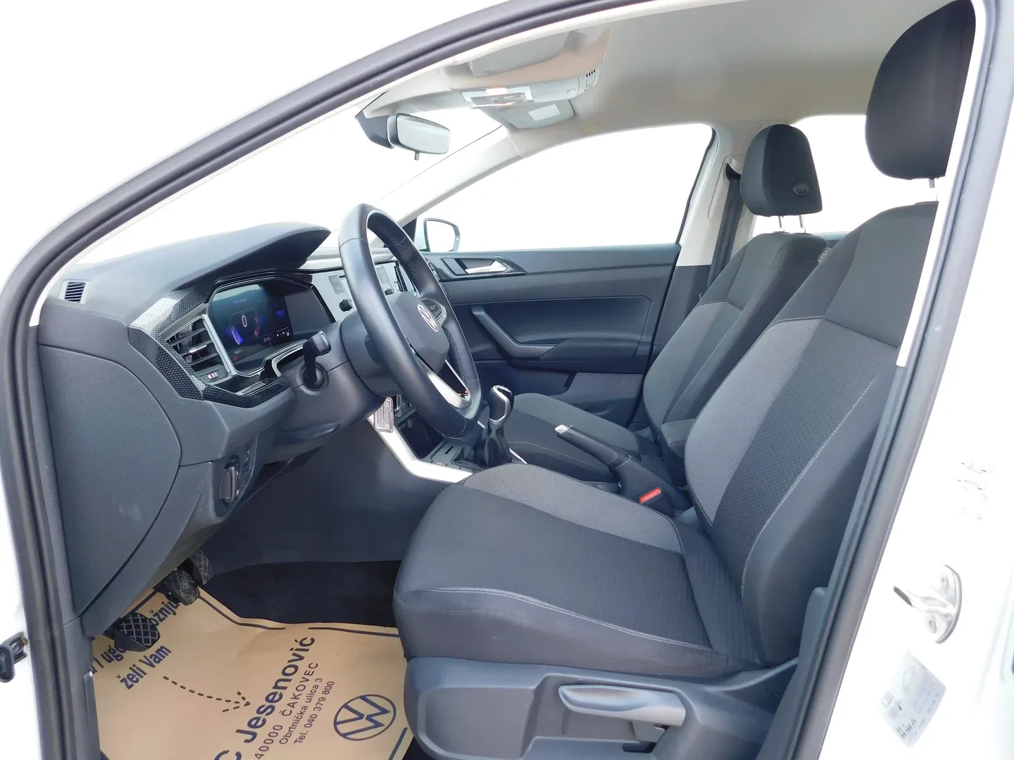 10842 volkswagen polo 1.0 tsi life - slika 7
