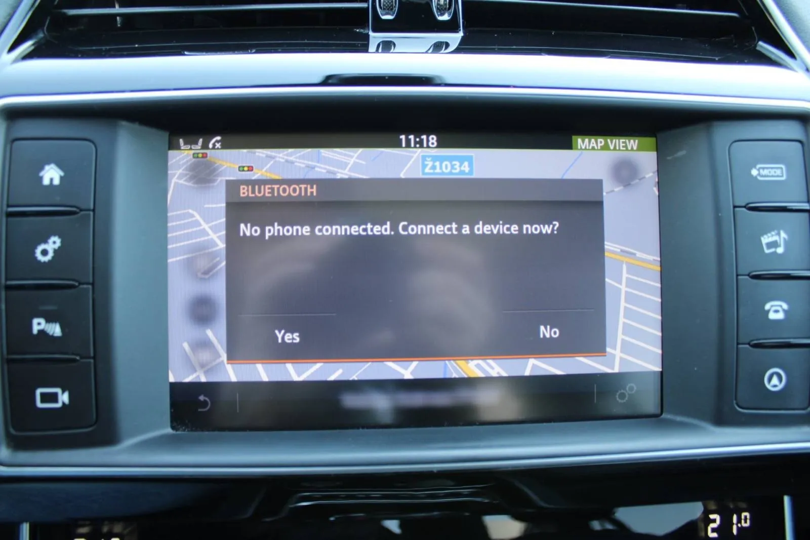 jaguar xe 2.0d awd automatik - slika 23