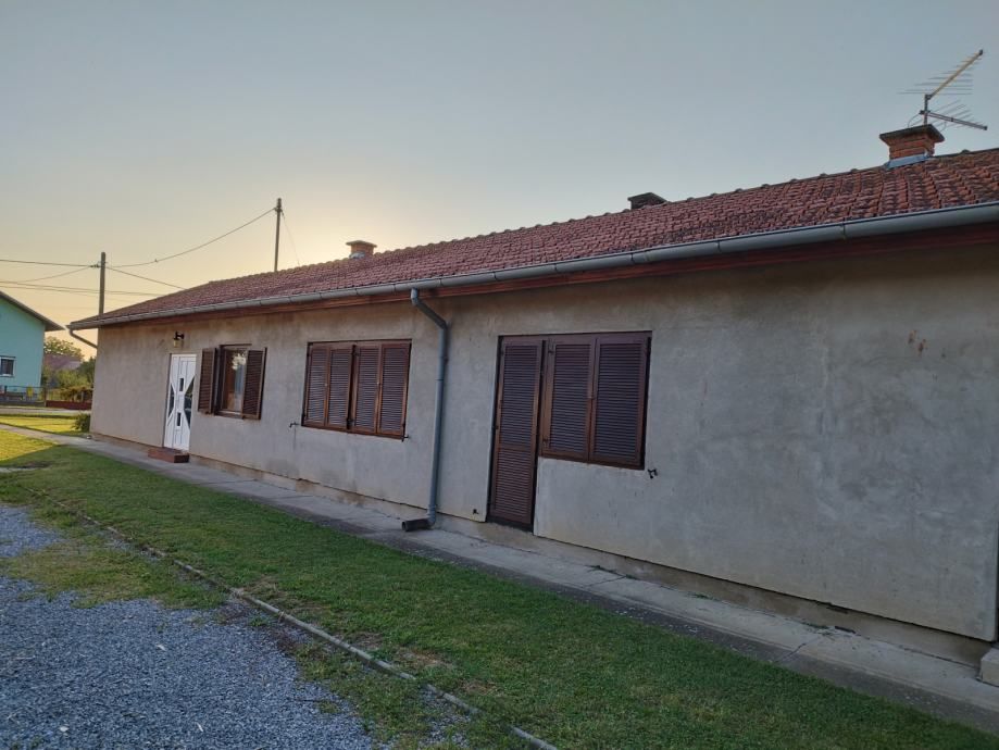 poslovni prostor: briješće, skladišni/radiona, 250 m2 + kuća 160 m2 - slika 7