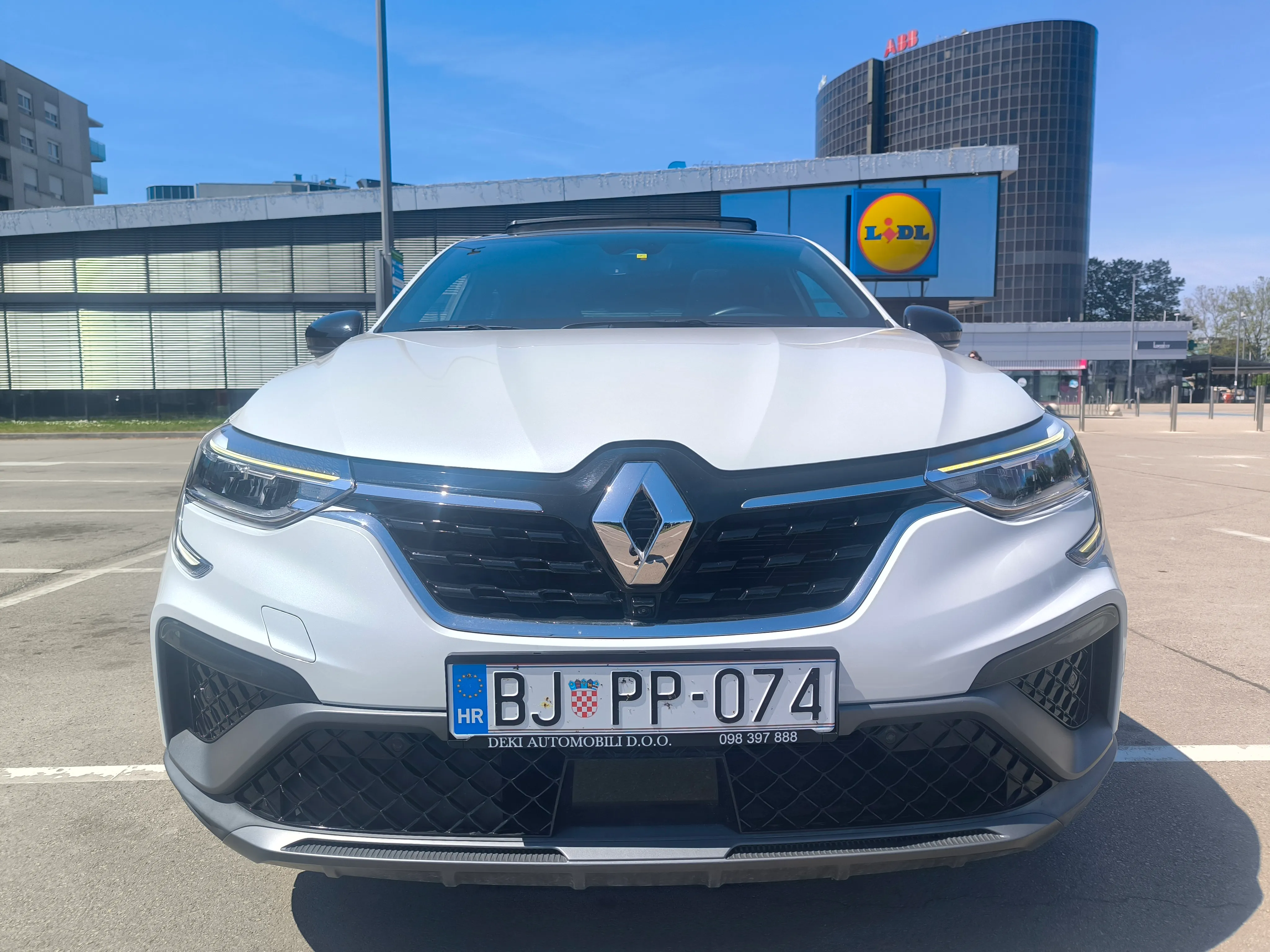 renault megane conquest 1,6 r.s.line, full oprema, kamera 360, ekstra - slika 10