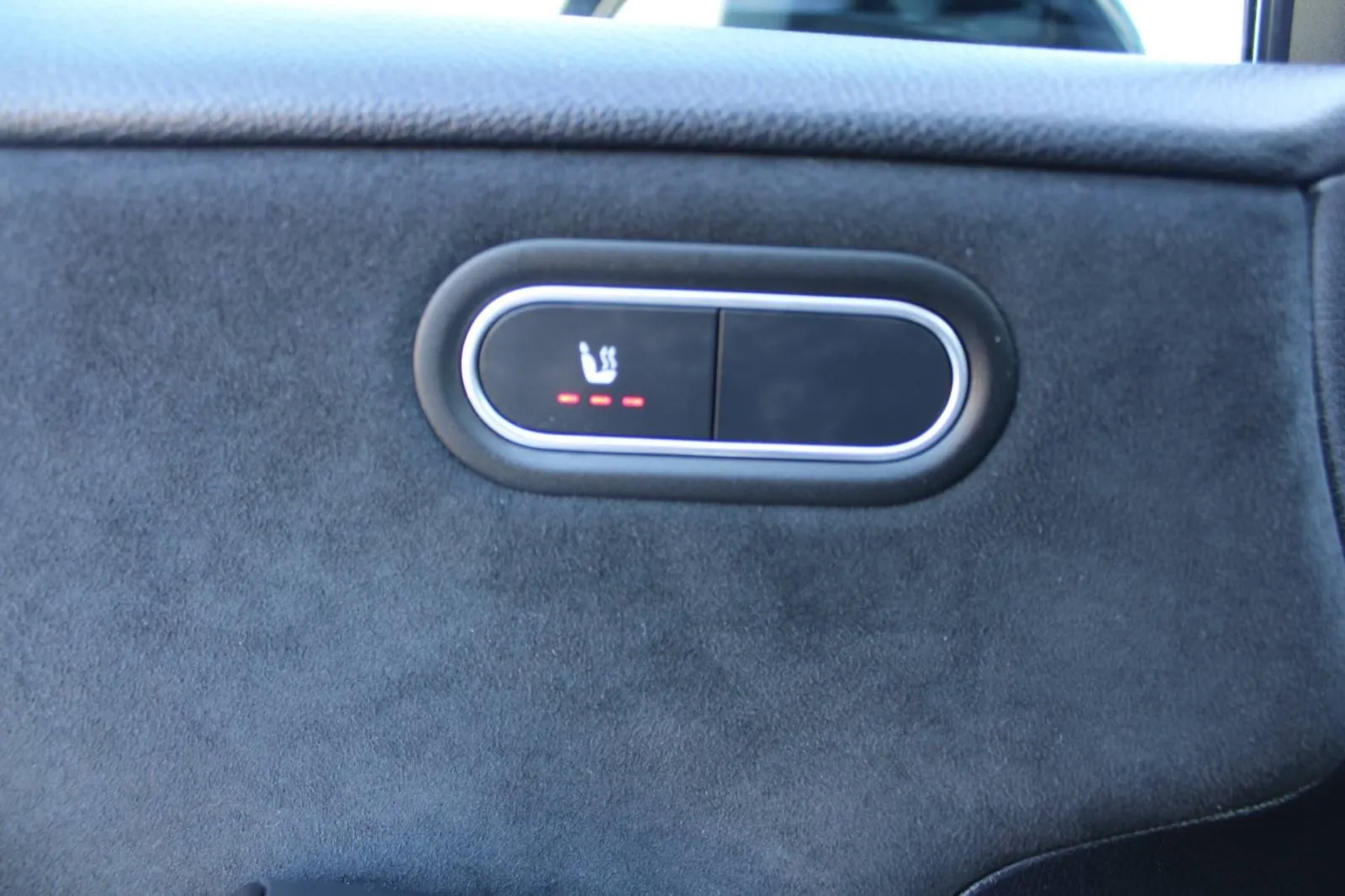 mercedes-benz klasa a 200d automatik amg *led, navigacija, kamera* - slika 18