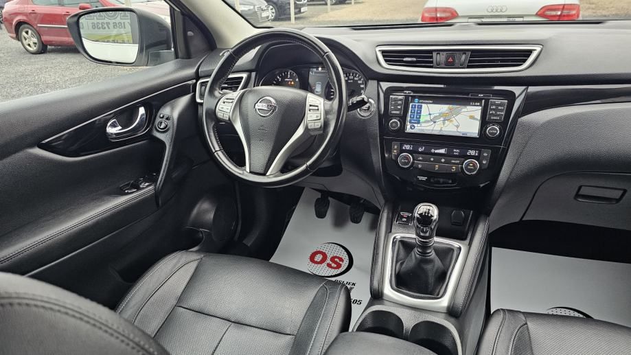 nissan qashqai1,6 dci,klima,panorama,navigacija,koža,kamera 360,alu 18 - slika 18