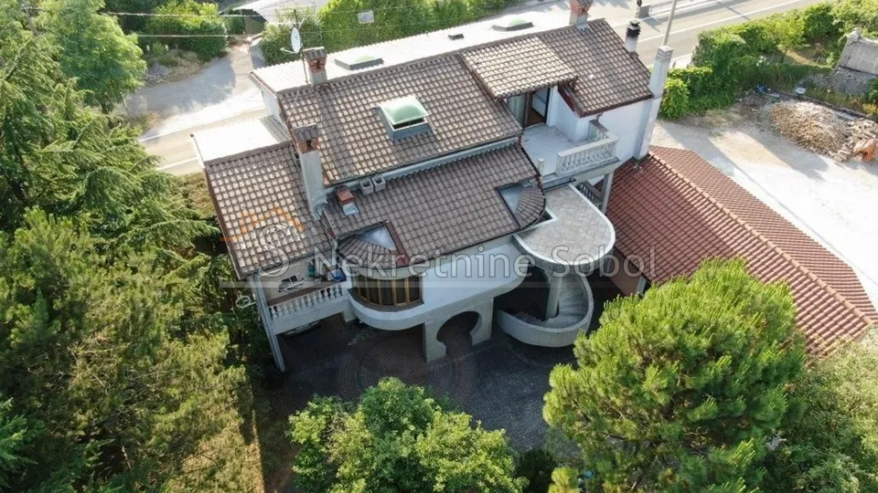 RIJEKA,JURDANI,KUĆA,580.00M2 Prodaja - Jušići, Matulji