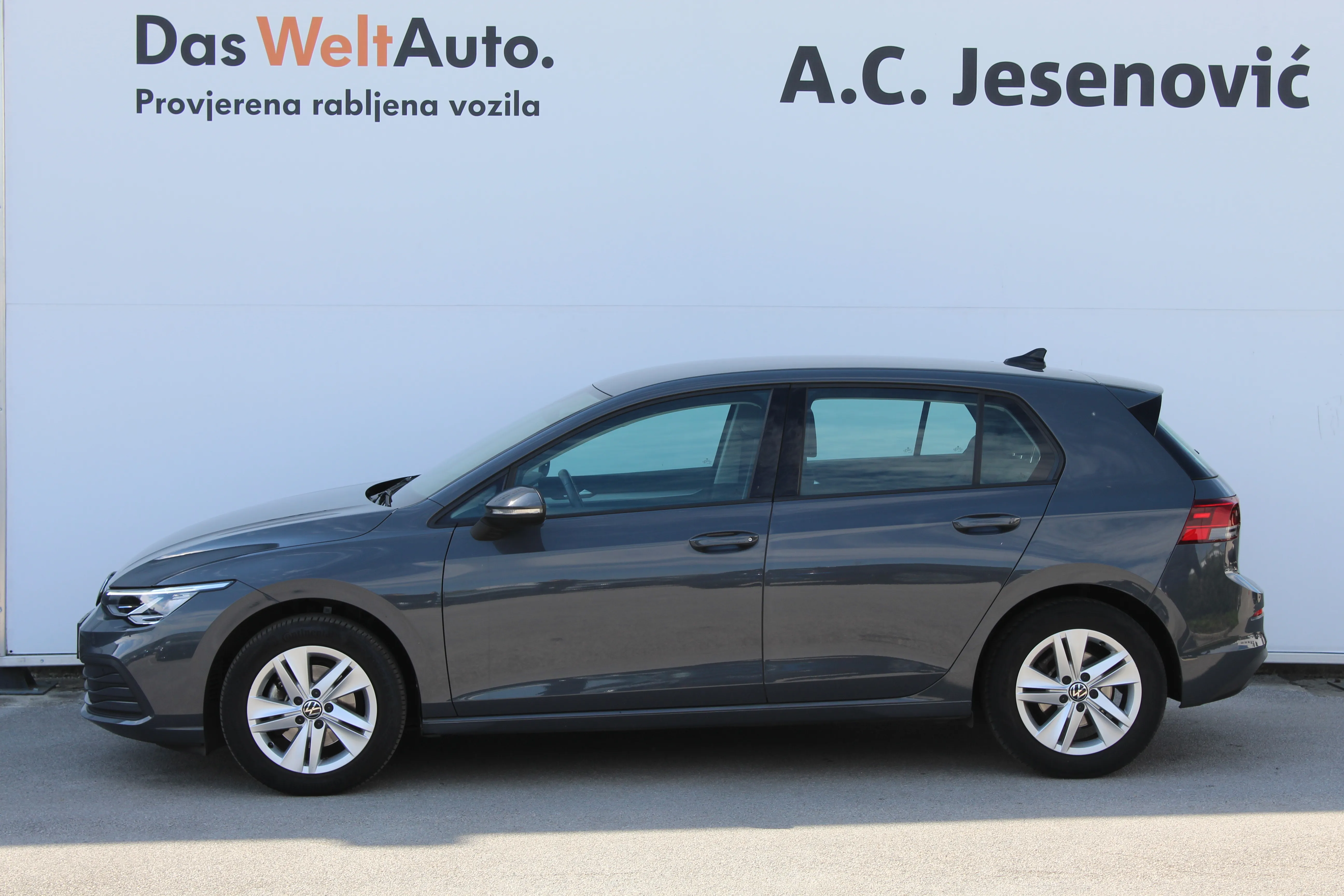 13199 volkswagen golf 1.0 tsi life - slika 6