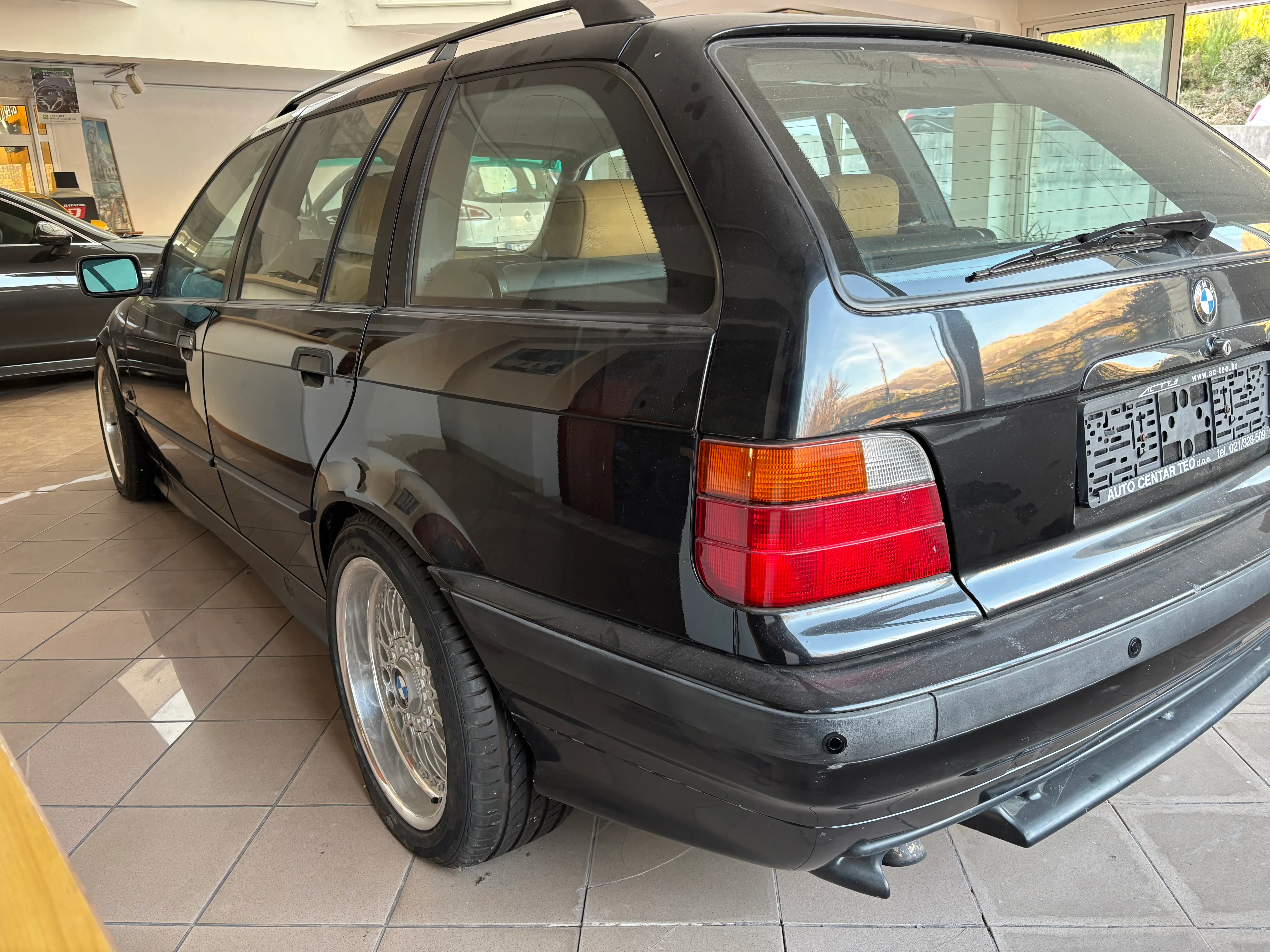 bmw e36 touring 325tds - slika 6
