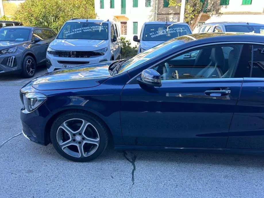 mercedes-benz cla200d - 130000km - led - navi - garancija - reg1god !! - slika 4