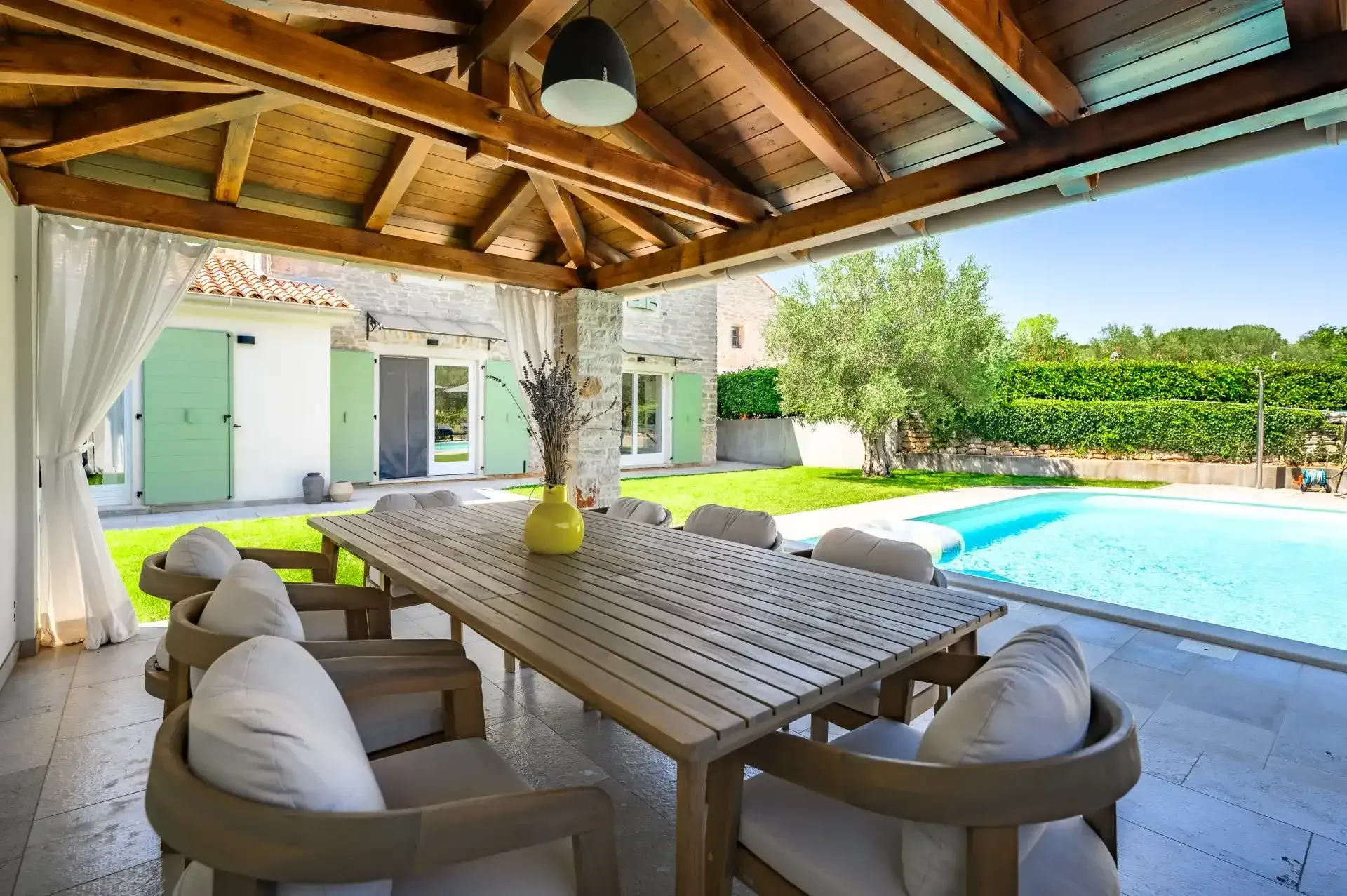 kuća za odmor luxury villa sofia with pool - slika 13