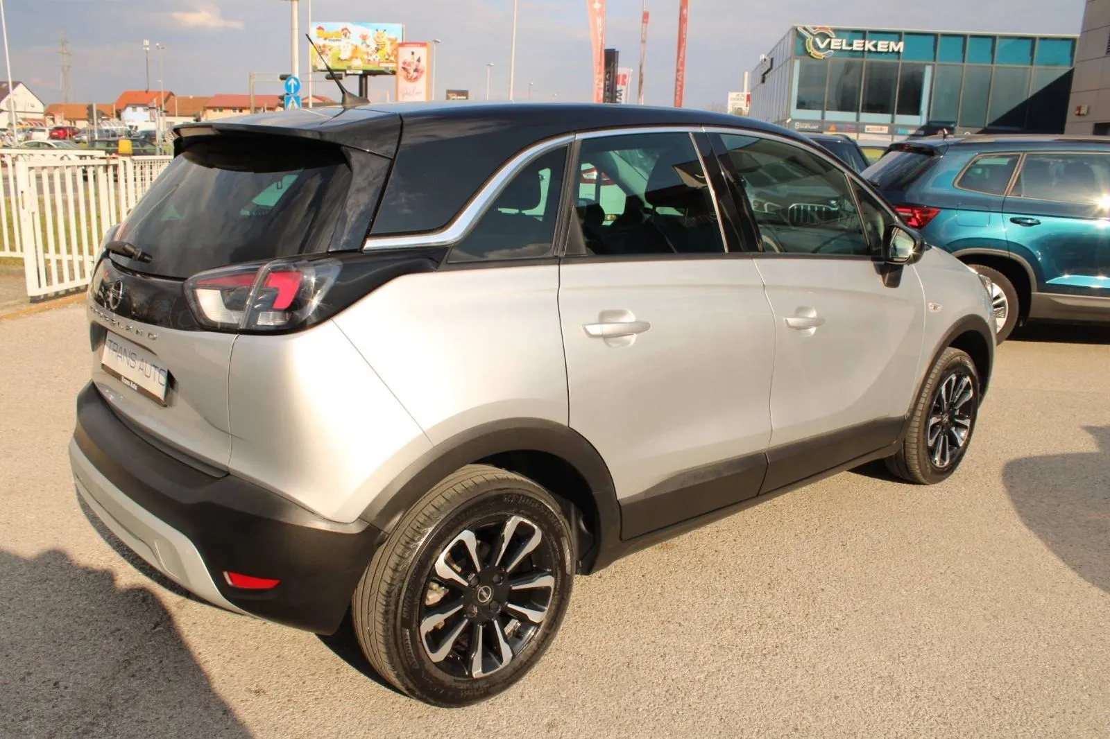 opel crossland 1.2 turbo automatik *led, navigacija* - slika 5