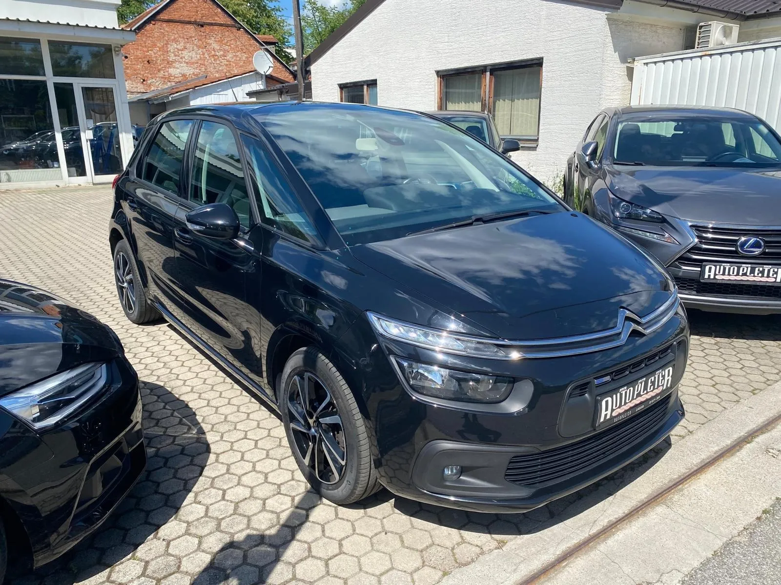 citroën c4 picasso 1.2 puretech automatik, navi, isofix, 4xgarancija! - slika 2
