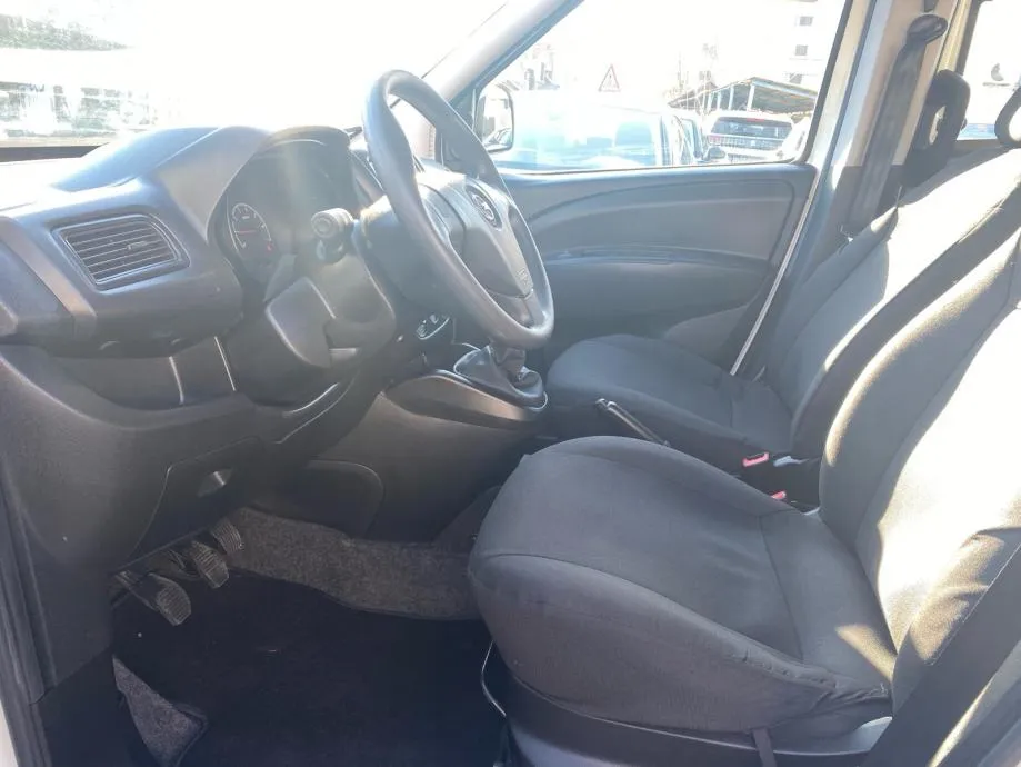 opel combo 1.3 cdti, klima, park. senzori, 4x garancija! (n1), 2016g. - slika 14