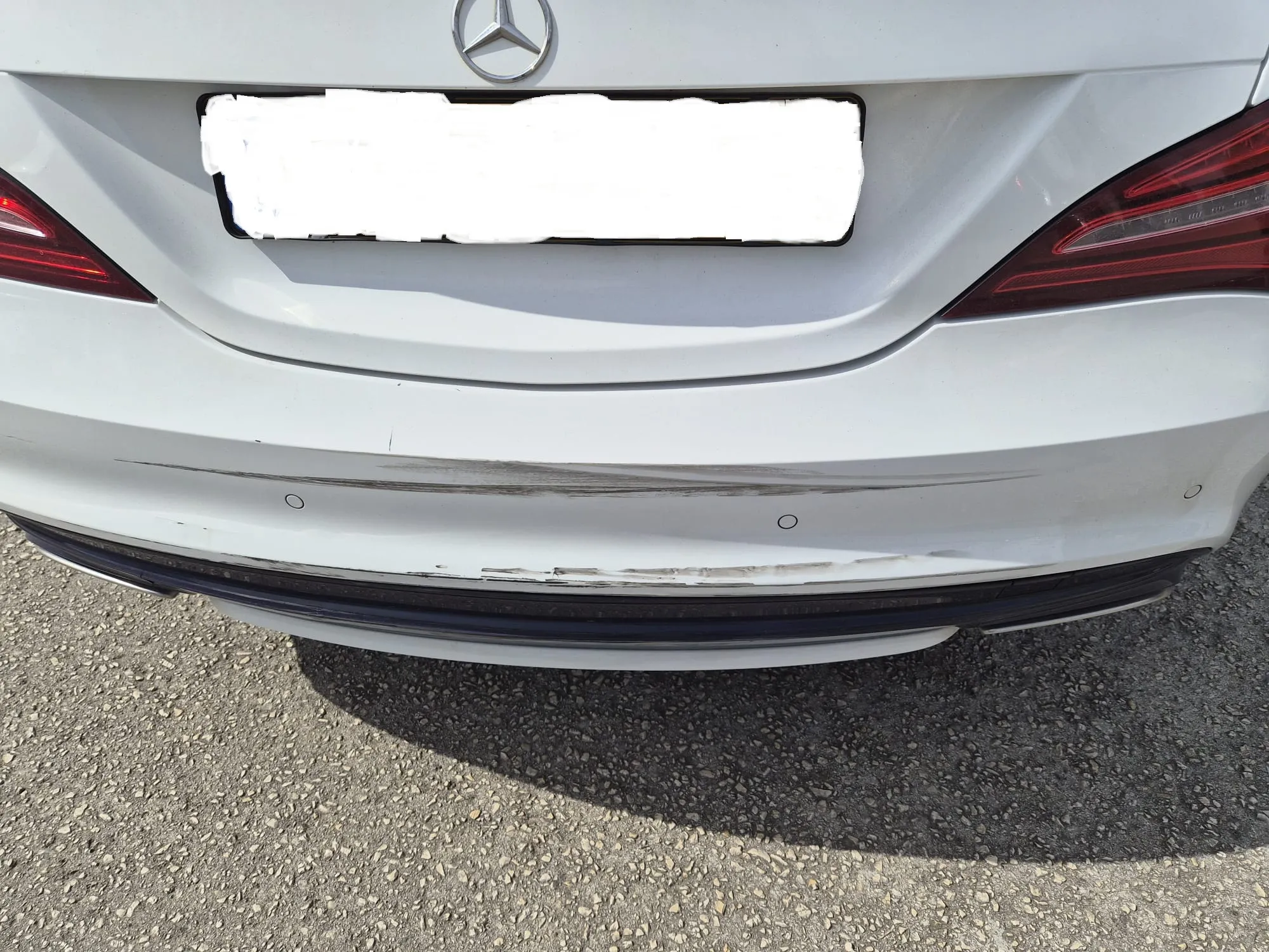 mercedes cla 200d shooting break amg line - slika 5