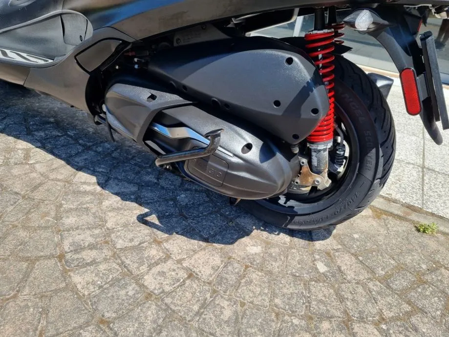 piaggio mp3 500 lt sport hp advanced abs, b kategorija, s garancijom - slika 8