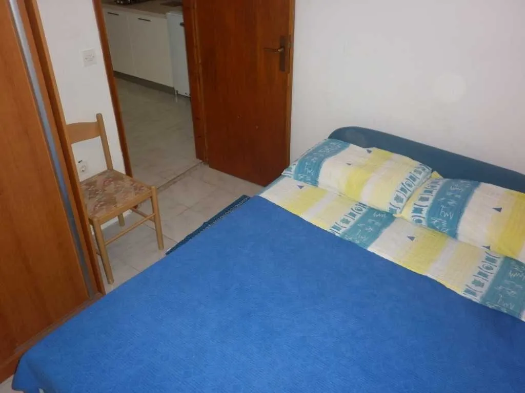 robinzonski turizam šime - slika 30