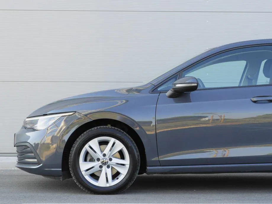 vw golf 8 2,0 tdi | navi | autom. klima | jamstvo | - slika 2