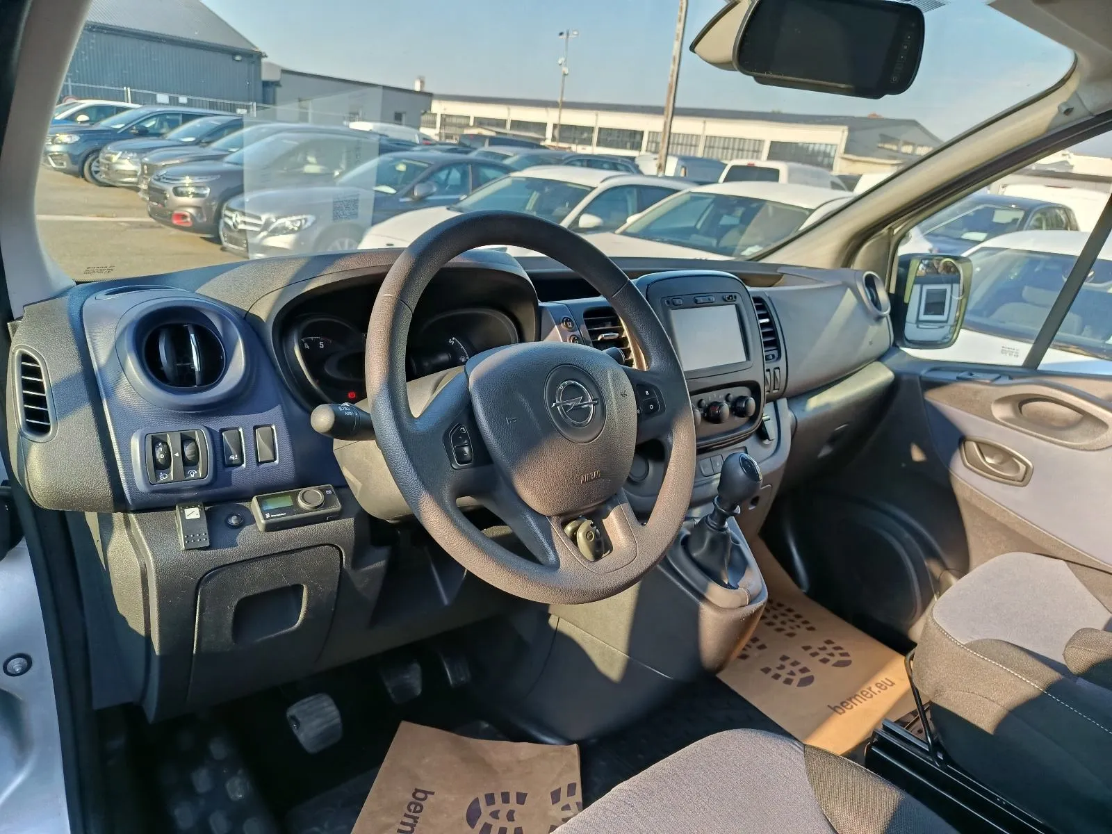 opel vivaro 1,6 cdti,do 2 g jamstva,vozilo u sustavu pdv-a, 2019 god. - slika 5