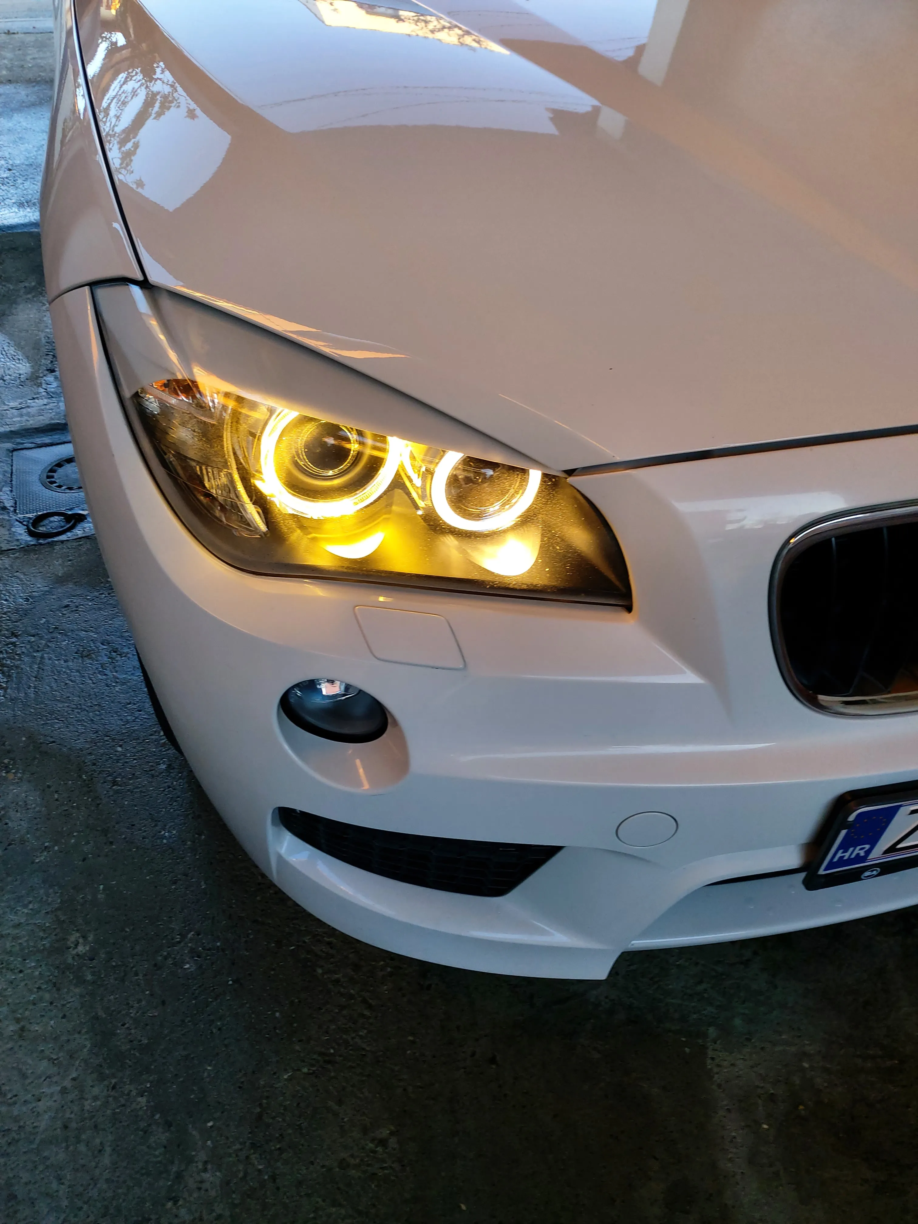 bmw x1 sdrive 18d 105 kw m-paket alcantara xenon 166 000km top stanje - slika 4