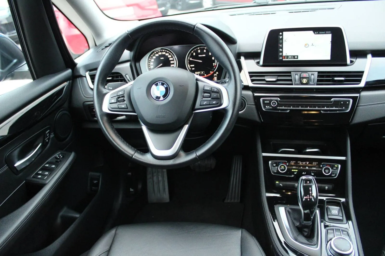 bmw serija 2 218i gran tourer automatik *led, navigacija* - slika 17