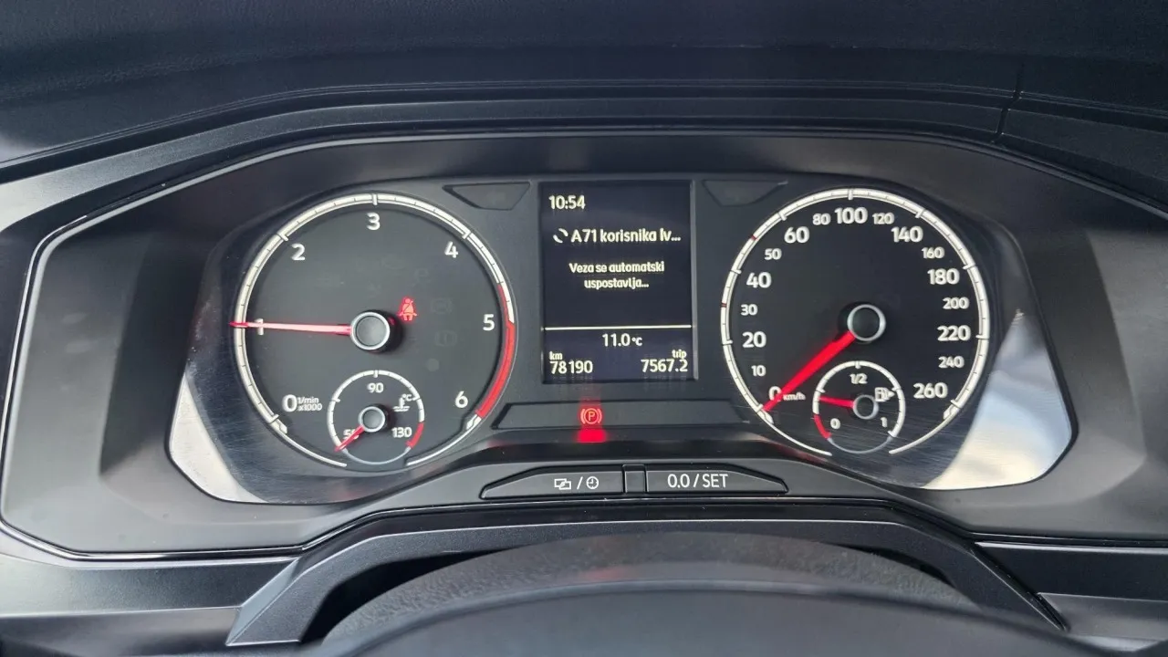 vw polo 1,6 tdi trendline - slika 14