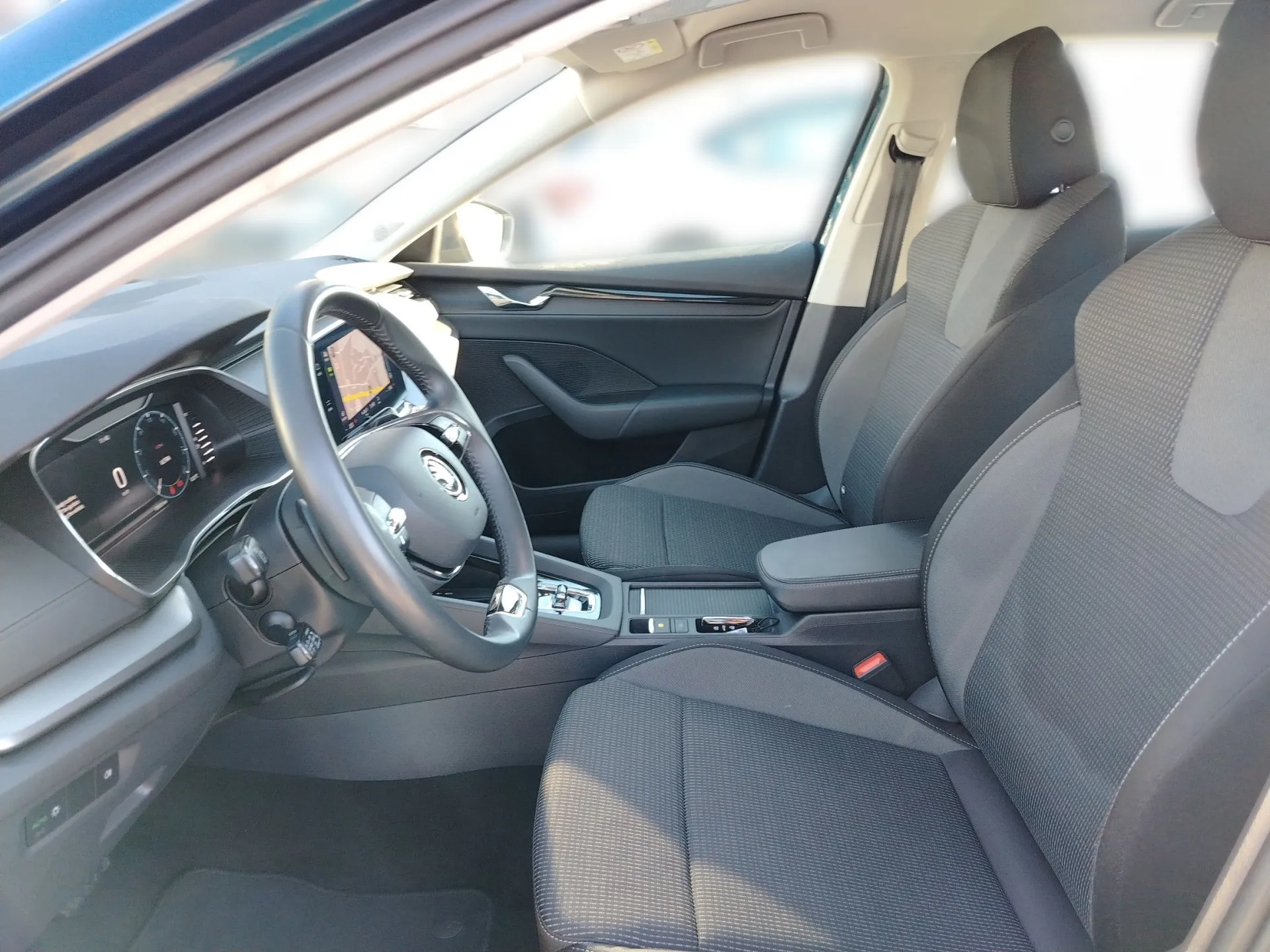 škoda octavia combi 2.0 tdi dsg ambition - slika 7