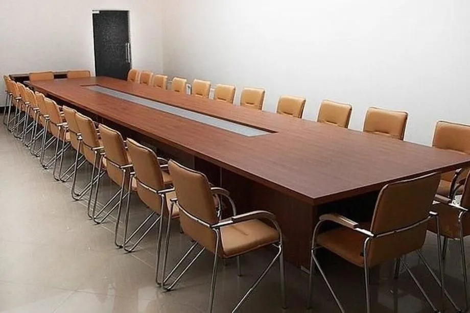 Konferencijski stol - Dugo Selo