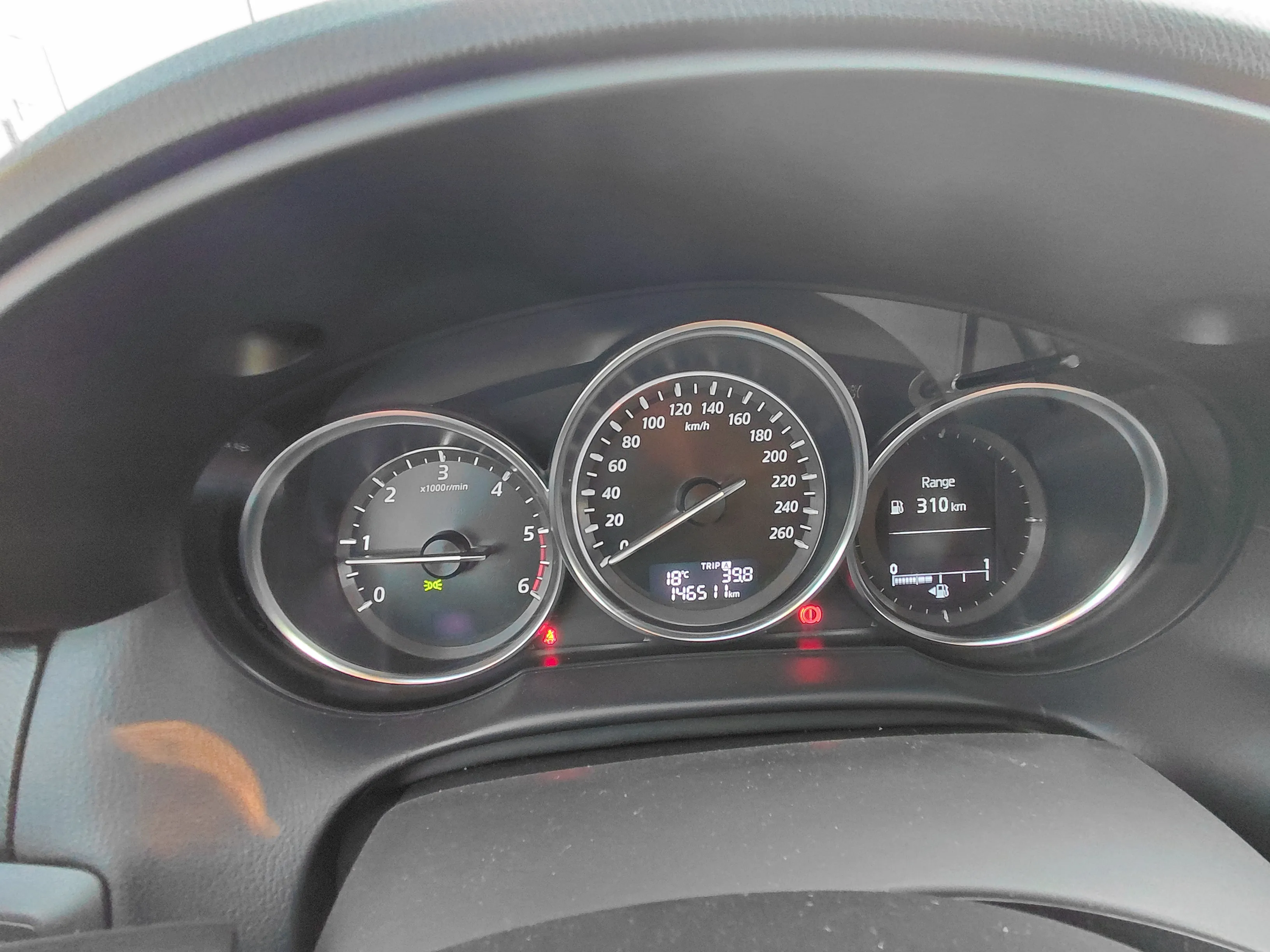 mazda cx5 2.2 /140 000km / registriran 04.05.2027. kuka, servis - slika 8