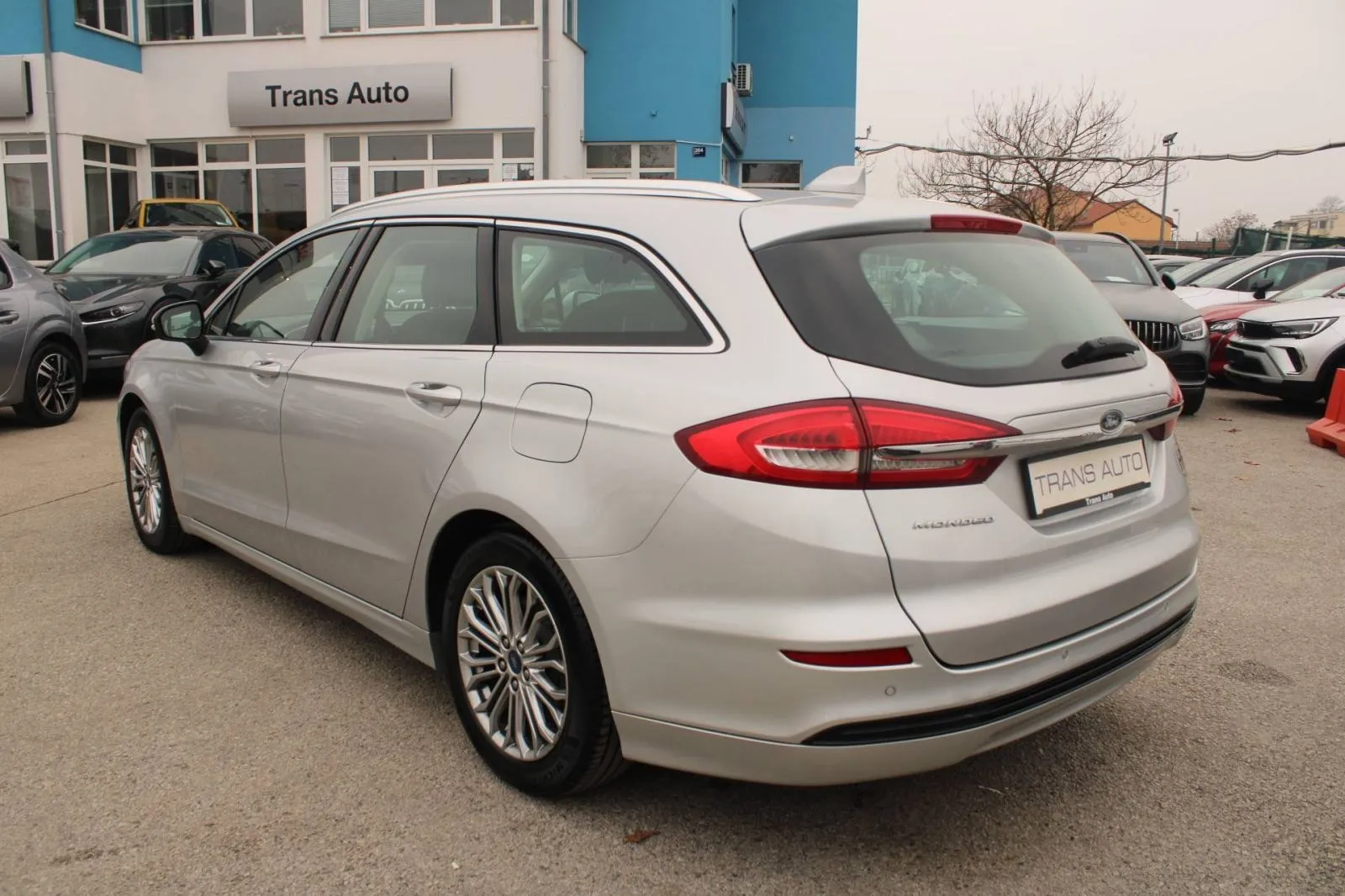 ford mondeo karavan 2.0 tdci titanium *navigacija* - slika 7