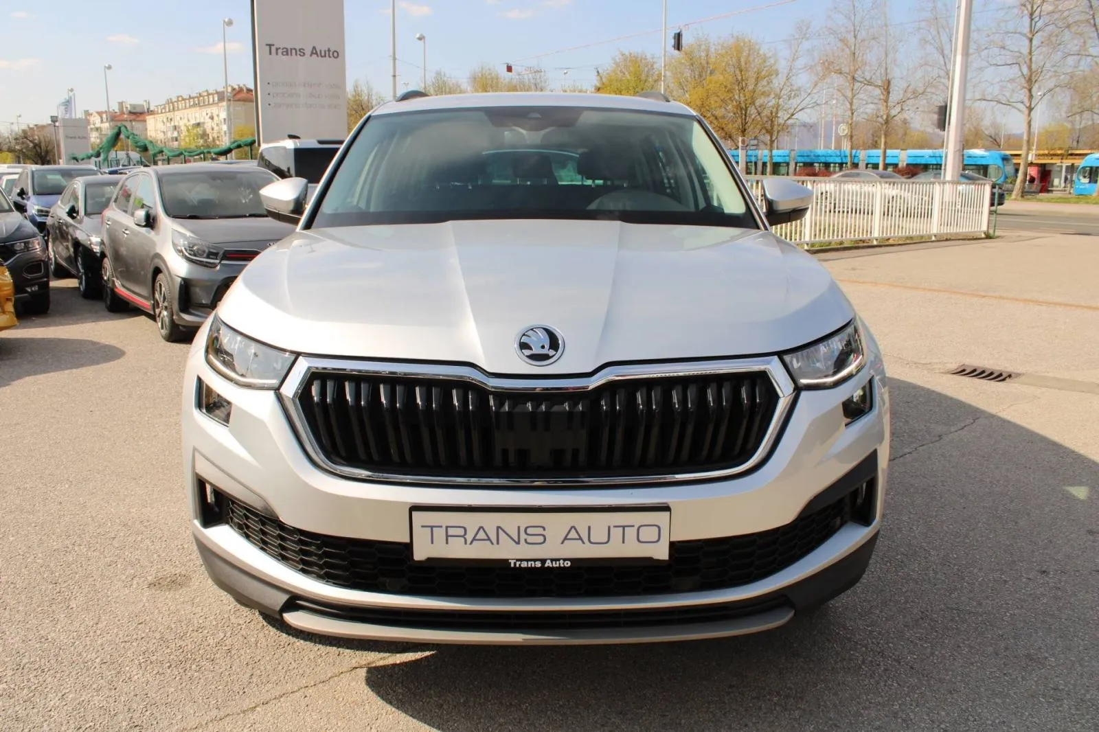 škoda kodiaq 1.5 tsi dsg *led; navigacija, kamera* - slika 2