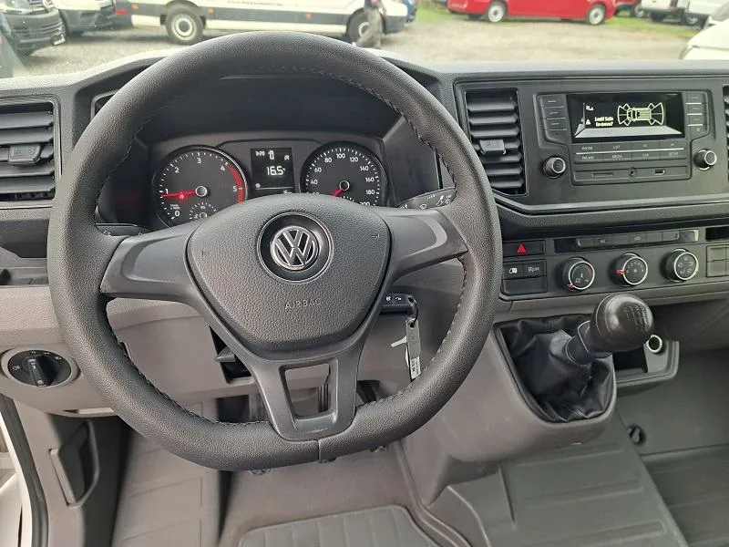 volkswagen crafter 2.0 tdi*140ks*klima*krovni nosači* - slika 14