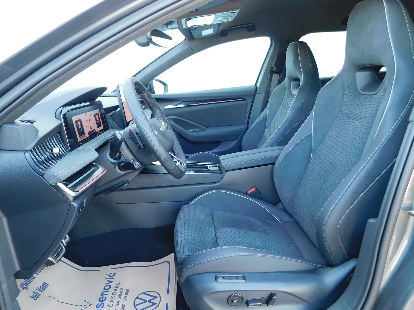 12510 škoda superb combi sport.plus 1.5 tsi dsg phev - slika 8