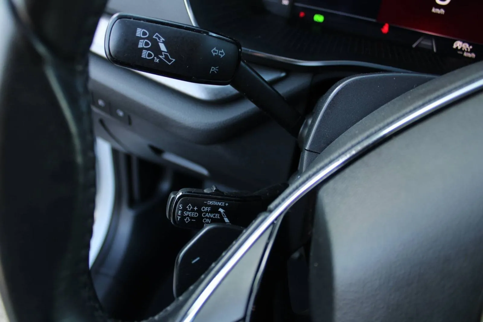 škoda octavia combi 2.0 tdi dsg *led, navigacija* - slika 17