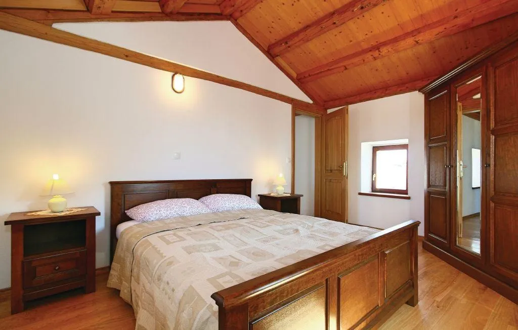 višnjan-renovirana kamena kuća na prodaji (prodaja) - slika 11