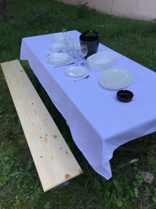 najam stolova i klupa,pivski set,barski stolovi,suncobrani,šatori - slika 2