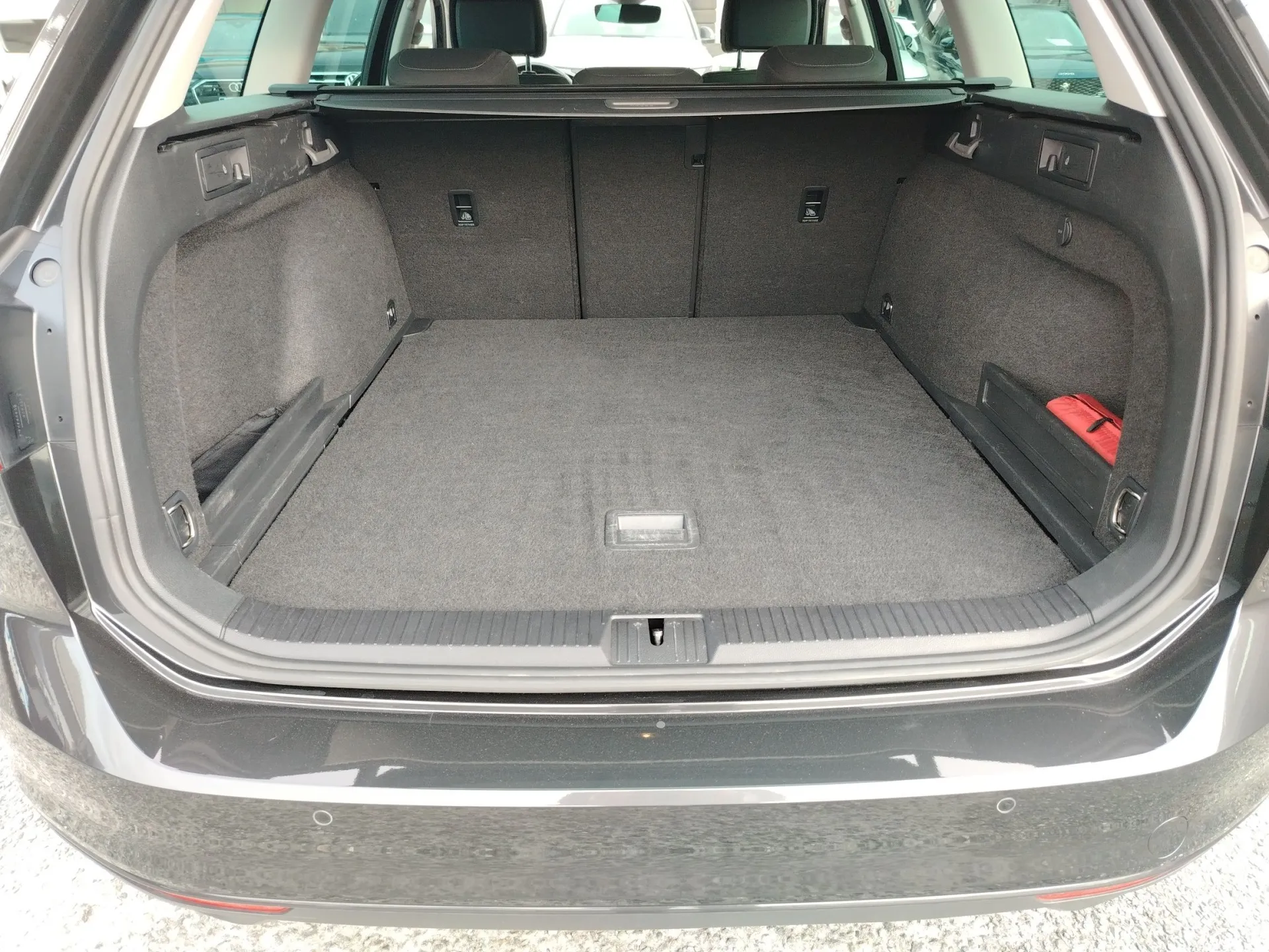 vw passat sw 2.0 tdi dsg comfortline - slika 12