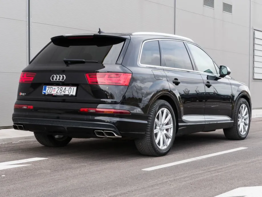 audi q7 3,0 tdi | 200 kw | s-line | 7 sjedala | bose hi-fi | virtual - slika 10