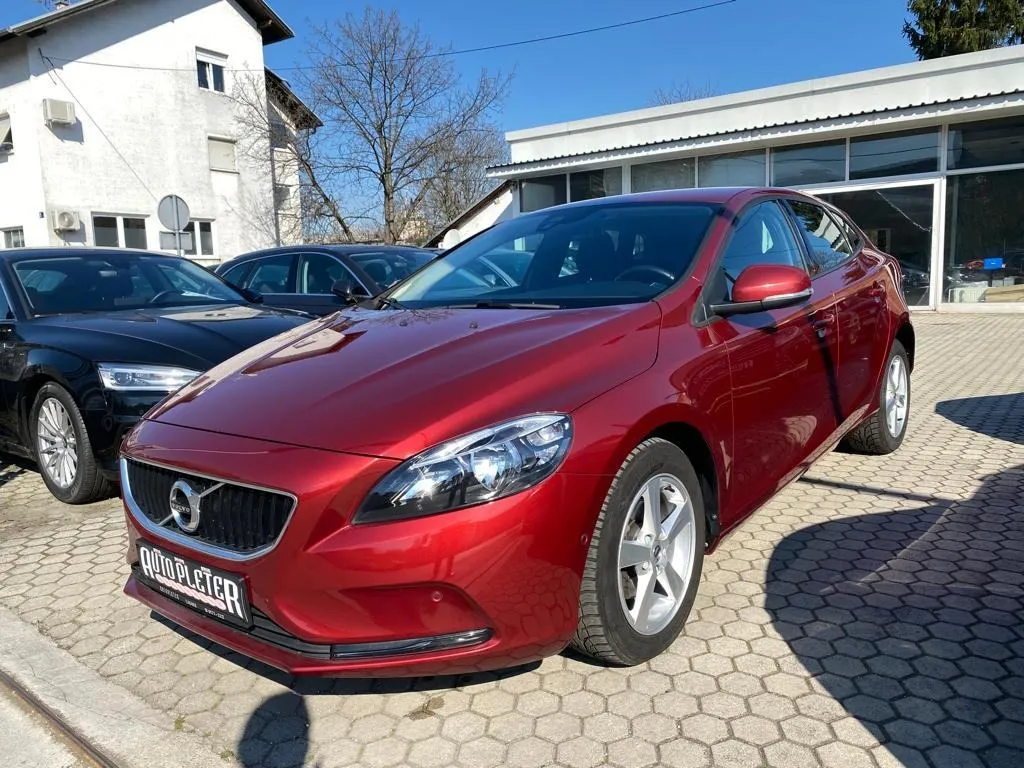 volvo v40 2.0 d kinetic, navi, park kamera, 4x garancija! - slika 18