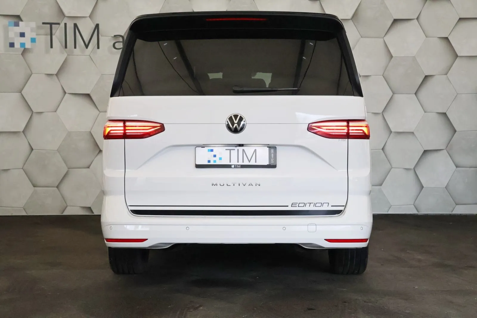 volkswagen multivan t7 l2 2.0tdi dsg edition 150ks matrix cockpit dab - slika 6