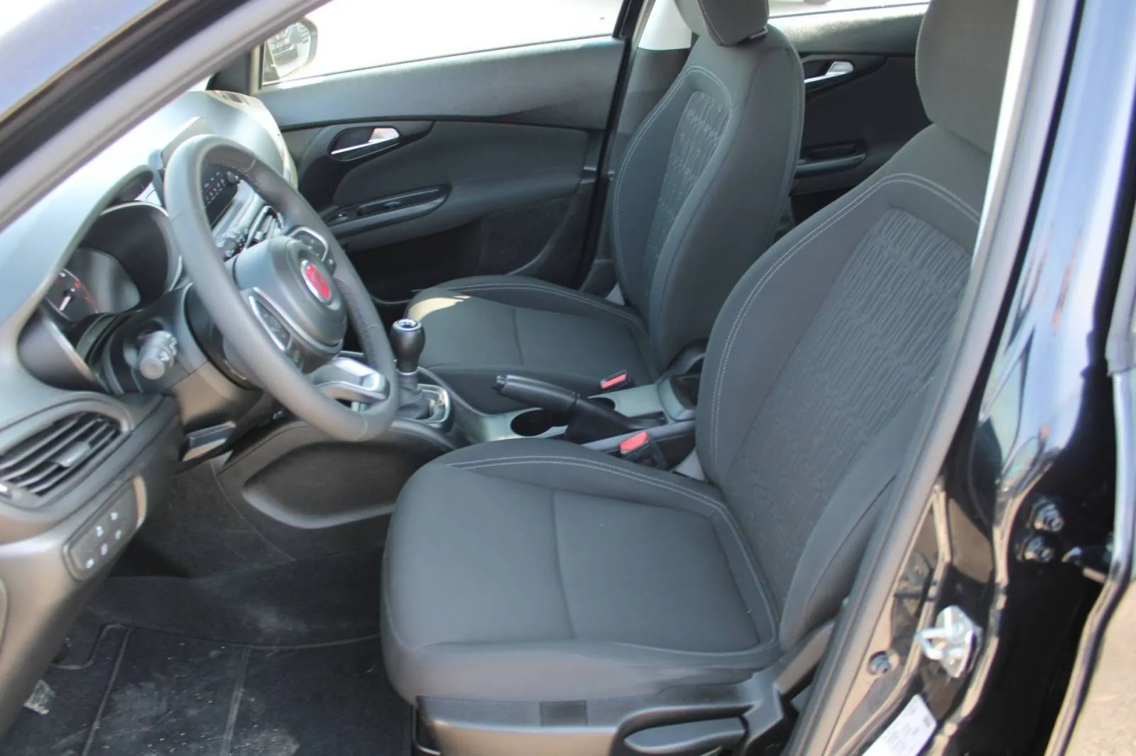 fiat tipo sw 1.0 t3 - slika 9