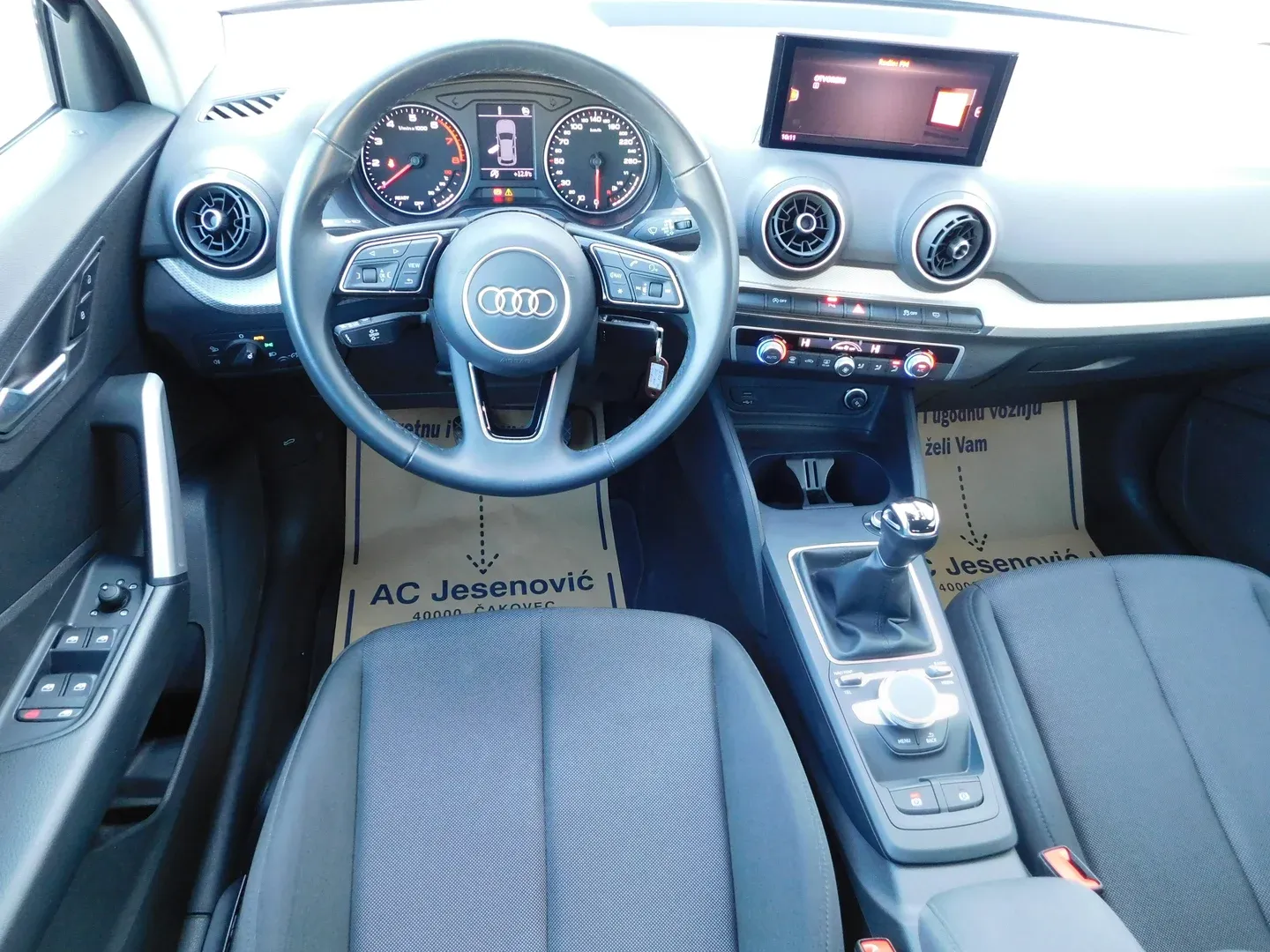 07592 audi q2 30tfsi edition10 - slika 10
