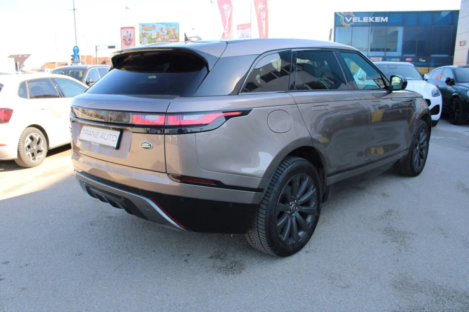 land rover range rover velar 2.0d automatik *led, navigacija, kamera* - slika 5