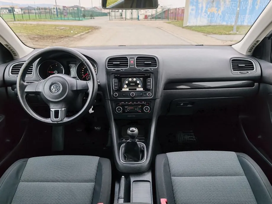 vw golf 6 variant 2,0 tdi, 2011g. 217000 km, kartice 24/36 rata - slika 14