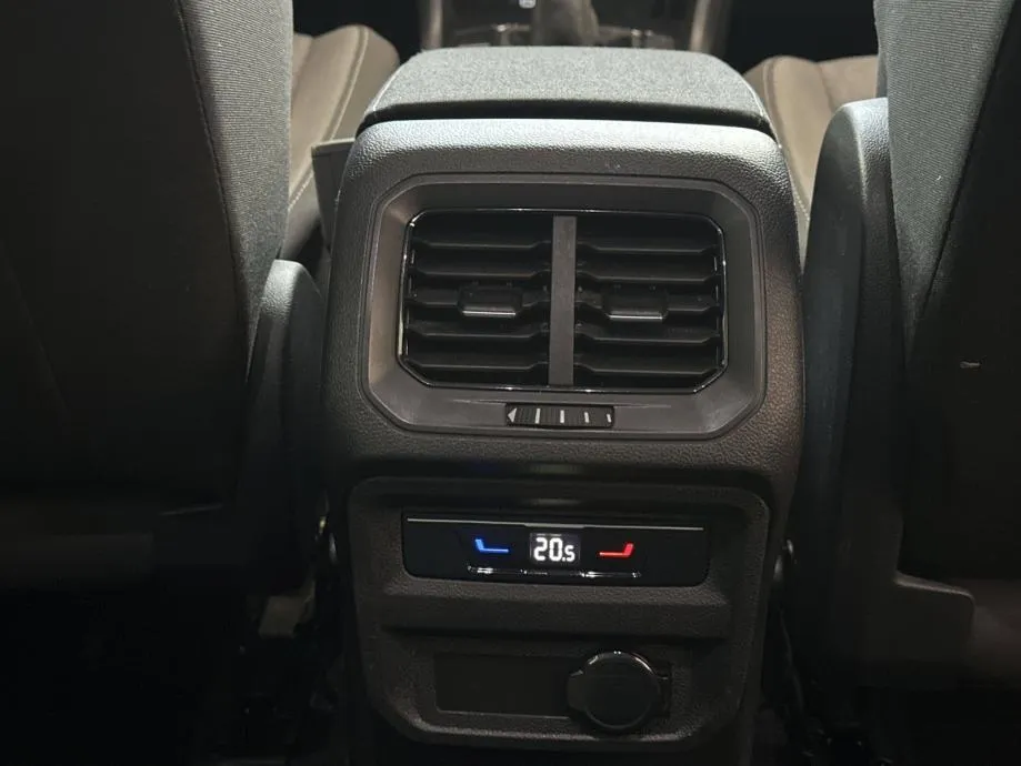 vw tiguan 2,0 tdi *dsg* jamstvo 24 mjeseca! - slika 21