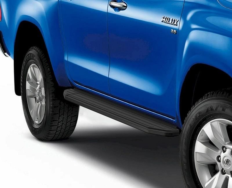 oprema-styling za toyota hilux-pragovi-nosači-bull bar- roll bar - slika 13