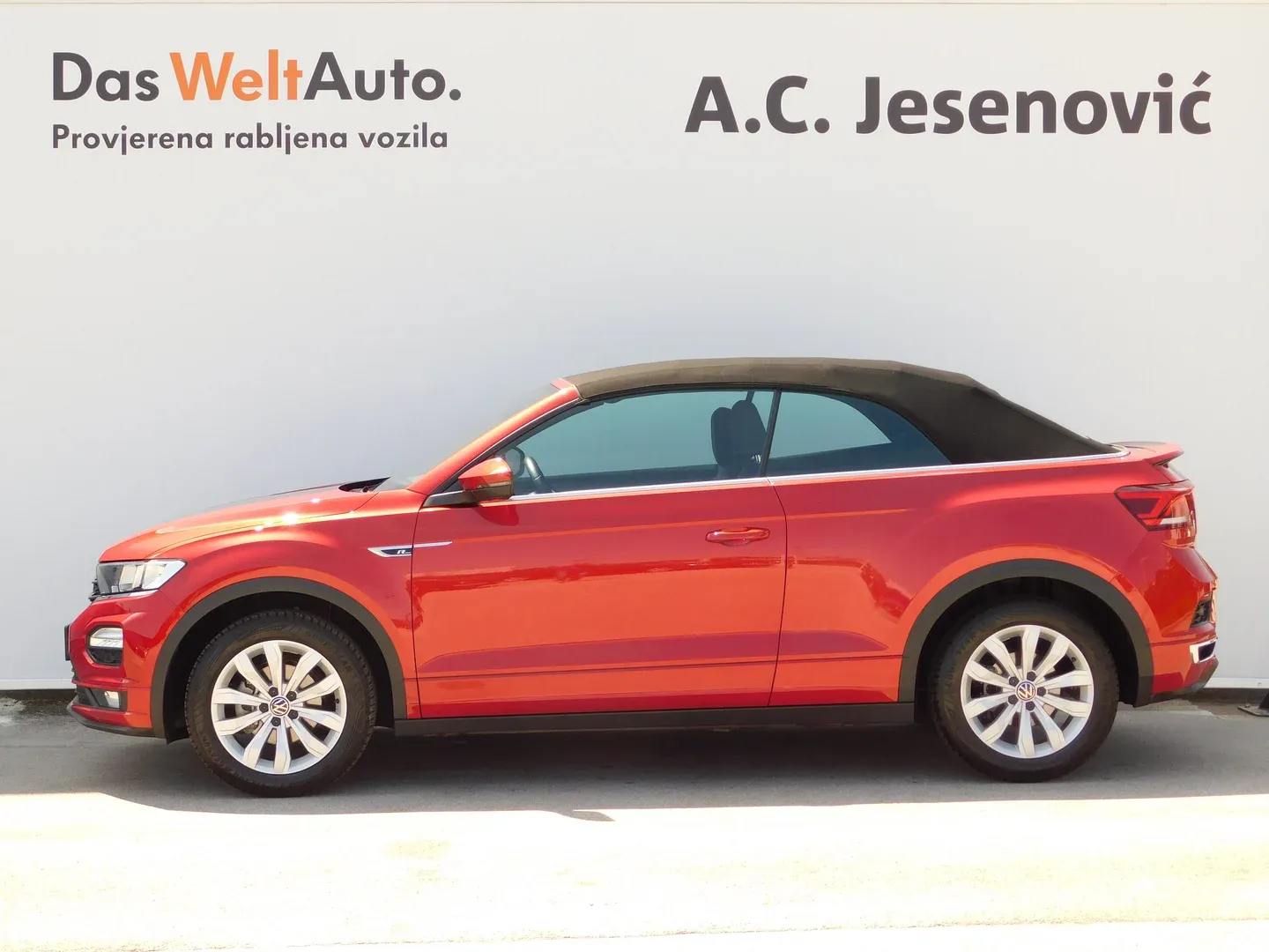 08724 volkswagen t-roc cabrio 1.5 tsi evo dsg r-line - slika 9