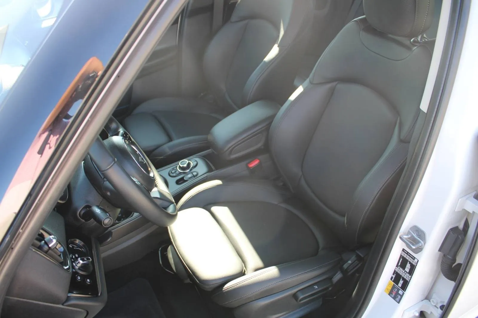 mini countryman se all4 automatik *led, navigacija, kamera* - slika 11