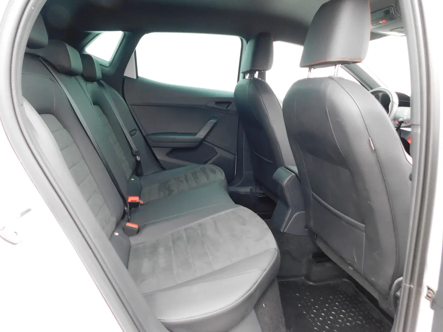 12927 seat ibiza 1.0 tsi fr - slika 13